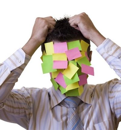 Post-it auf dem Gesicht